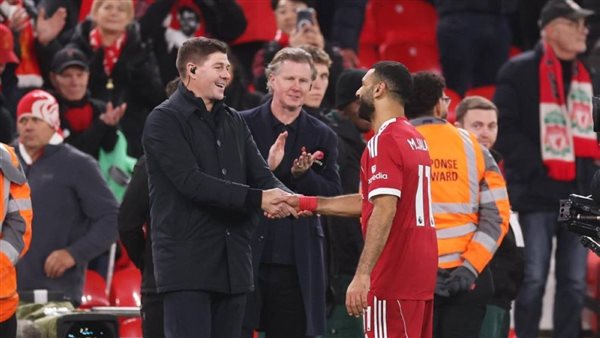 جيرارد يفتح النار على ليفربول بسبب محمد صلاح: «لم يستحق هذه المعاملة» جيرارد يفتح النار على ليفربول بسبب محمد صلاح: «لم يستحق هذه المعاملة»