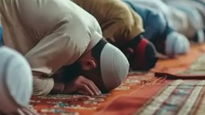 مواقيت الصلاة اليوم.. موعد أذان الفجر والظهر والعصر والمغرب والعشاء