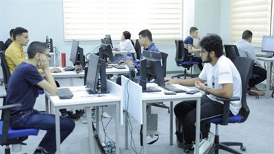 طلاب الشهادات العربية والأجنبية يترقبون.. ماذا يحدث اليوم في التنسيق؟