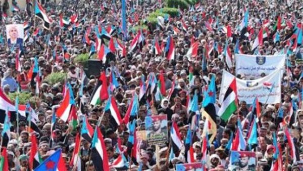 القضية الجنوبية في صدارة المشهد.. استحقاق حاسم في أي تسوية سياسية لإنهاء الحرب القضية الجنوبية في صدارة المشهد.. استحقاق حاسم في أي تسوية سياسية لإنهاء الحرب