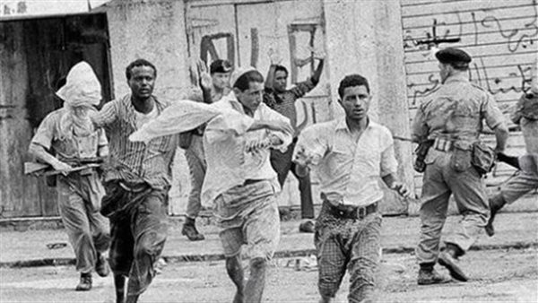 ثورة 14 أكتوبر تعود إلى الواجهة.. الجنوب يجدد التمسك بالهوية وتقرير المصير ثورة 14 أكتوبر تعود إلى الواجهة.. الجنوب يجدد التمسك بالهوية وتقرير المصير