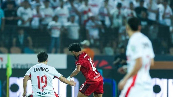 هدف الأهلي الأول صحيح.. والزمالك لا يستحق ركلة جزاء هدف الأهلي الأول صحيح.. والزمالك لا يستحق ركلة جزاء