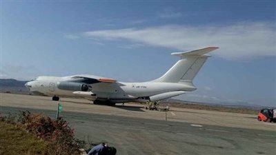 شاهد.. الإمارات ترسل طائرة تحمل على متنها 30 طنًا من المواد الغذائية إلى مدينة ميكيلي بإقليم تيجراي