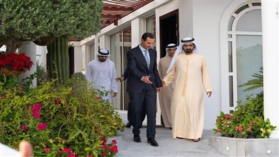 بزيارة الأسد لأبوظبي.. الإمارات تُعيد سوريا للحضن العربي