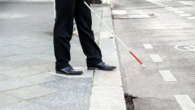 دراسة: القشرة البصرية التي تتلقى المعلومات من العين تستجيب لحاستي الصوت واللمس لدى المكفوفين