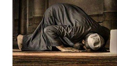 وفاة إمام مسجد أثناء صلاة الفجر بمصر