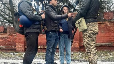 أوكرانيا: القتال مستمر داخل ماريوبول