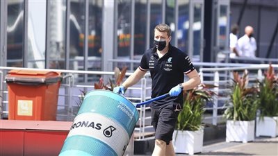  أسعار النفط تواصل ارتفاعها اليوم في ظل تخوف الأسواق من انقطاع إمدادات الخام