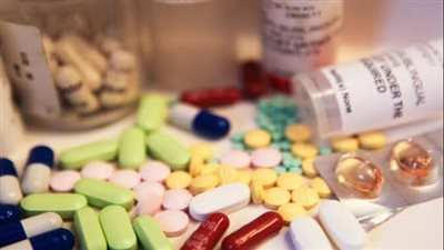يكفي لمدة من 3 أشهر إلى سنة... الصناعة والتجارة الروسية تتحدث حول مخزون الأدوية الأساسية