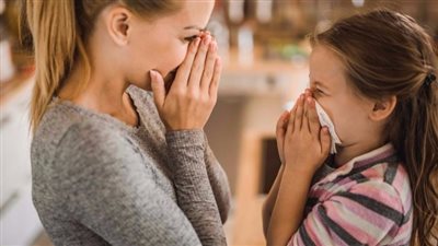 تعرف على أسباب الحساسية الأكثر انتشارا.. طبيب يثجيب