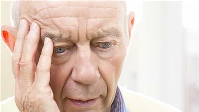 باحثون: المشاركة الاجتماعية تحمي من التدهور الذي يحدث مع تطوّر الخرف