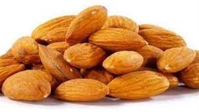  هل تتسبب المكسرات في قرحة المعدة؟