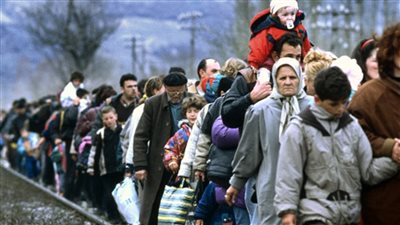 الطوارئ الروسية: وصول 385 ألف لاجئ إلى البلاد منذ بداية التصعيد في أوكرانيا