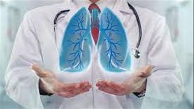 الأكثر عرضة للإصابة بسرطان الرئة.. طبيب روسي يوضح