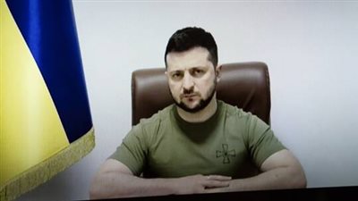 الرئيس الأوكراني للناتو: أعطونا ولو 1% من دباباتكم وطائراتكم