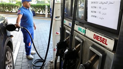 ارتفاع سعر الوقود في لبنان بعد صعود سعر الدولار أمام الليرة