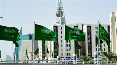 ستاندرد اند بورز تعدل التوقعات المستقبلية للسعودية إلى إيجابية