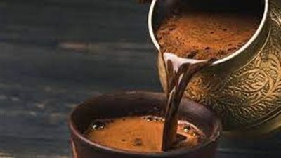 باحثون: تناول القهوة والشاي يسبب انخفاض سرعة الترشح الكبيبي