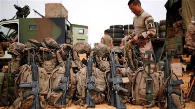  هيئة الأركان الفرنسية: قوة برخان تقضي على 15 إرهابيًا من داعش في مالي