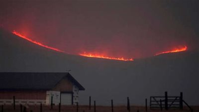  السلطات الأمريكية تعلن إجلاء أكثر من 19 ألف شخص إثر حرائق ولاية كولورادو