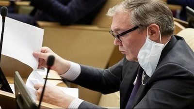 برلماني روسي يعترض على استفتاء انضمام دونيتسك ولوهانسك لموسكو