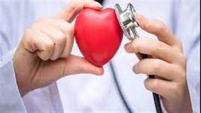 الأبحاث والدراسات الطبية تشير إلى ارتباط الغذاء اليومي للإنسان بصحة قلبه