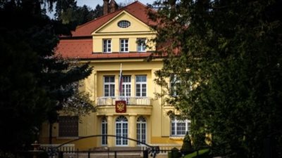 بسبب غزو أوكرانيا.. سلوفاكيا تطرد 35 دبلوماسيًا روسيًا