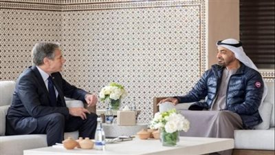 وزير الخارجية الأمريكي: أجريت نقاشا بناءً مع ولي عهد أبوظبي بشأن حرب أوكرانيا
