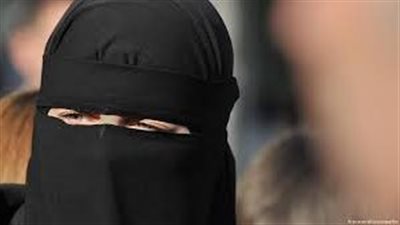 الادعاء العام الاتحادي بألمانيا يأمر باعتقال 4 نساء يشتبه في انتمائهن لداعش عند عودتهم للبلاد