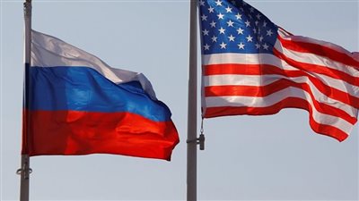 واشنطن وموسكو يتقاتلان بسلاح العقوبات.. أيهما يهزم الآخر؟