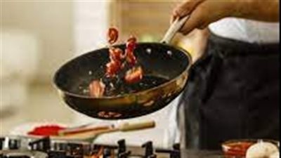 دراسة جديدة تكشف أن دروس الطهي تدعم الصحة النفسية 