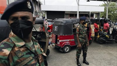  الجيش والشرطة ينفذ دوريات في شوارع كولومبو عاصمة سريلانكا