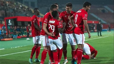 الأهلي المصري يتسلح بالشناوي ومحسن في مواجهة مرتقبة مع المصري البورسعيدي 