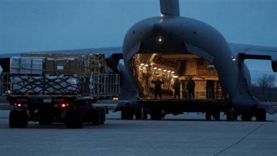 قادمة من فرنسا.. أوكرانيا تستقبل 50 طن مساعدات إنسانية