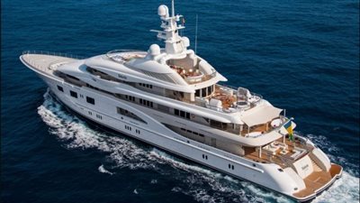  الحرس المدني الإسباني يعلن مصادرة يختٍ لثريّ روسي مقرب من فلاديمير بوتين