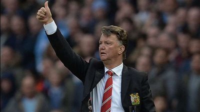 نجوم مان يونايتد يدعمون فان خال بعد إصابته بسرطان البروستاتا