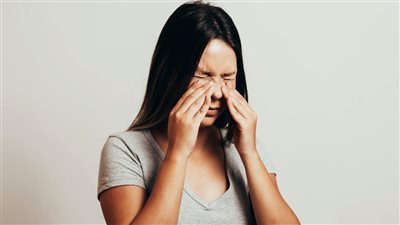 مفاجأة.. العلاج الأول للخرف على شكل رذاذ بسيط للأنف