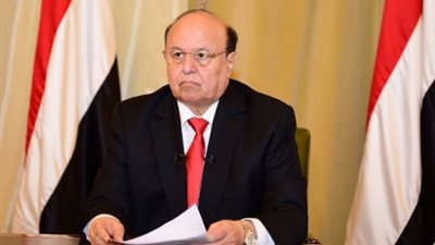 عاجل.. عبد ربه منصور ينقل صلاحياته إلى مجلس القيادة الرئاسي