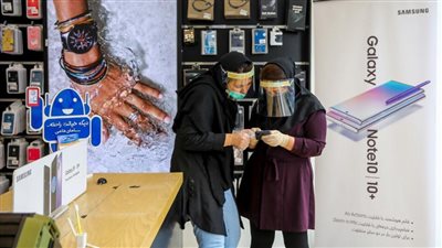 بشكل مفاجئ.. إيران تضاعف أسعار الإنترنت