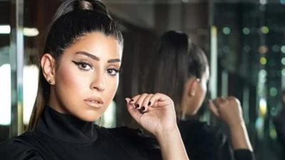 آيتن عامر تشيد بـ إسماعيل فرغلي: 