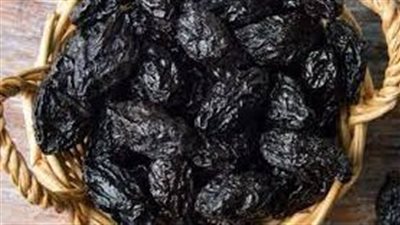 القراصيا أو البرقوق المجفف.. واحدة من أهم مكونات ياميش رمضان