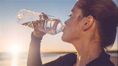 الشعور بالعطش.. علامة منذرة بأن هناك أمرا أكثر خطورة