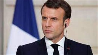  ماكرون وزوجته يدليان بأصواتهما في الانتخابات الرئاسية