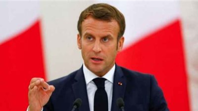 ماكرون للفرنسيين: أثق بقدرتنا للوقوف بوجه اليمين المتطرف