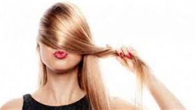 خبير يكشف عن 10 أطعمة يجب أن ندرجها في نظامنا الغذائي للحصول على شعر صحي