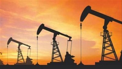  أسعار العقود الآجلة للنفط تواصل تراجعها