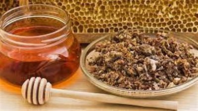  البروبوليس يستخدم في العديد من الاستخدامات الصحية (فوائده)