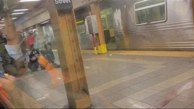أسفر عن إصابة 13.. إطلاق نار بإحدى محطات مترو أنفاق نيويورك 