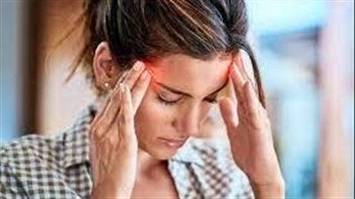 باحثون يكشفون أن النساء أكثر عرضةً مرتين من الرجال للإصابة بداء الشقيقة