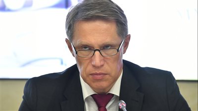  في مايو ويونيو.. وزير الصحة الروسي لا يستبعد اندلاع موجة جديدة لكورونا 